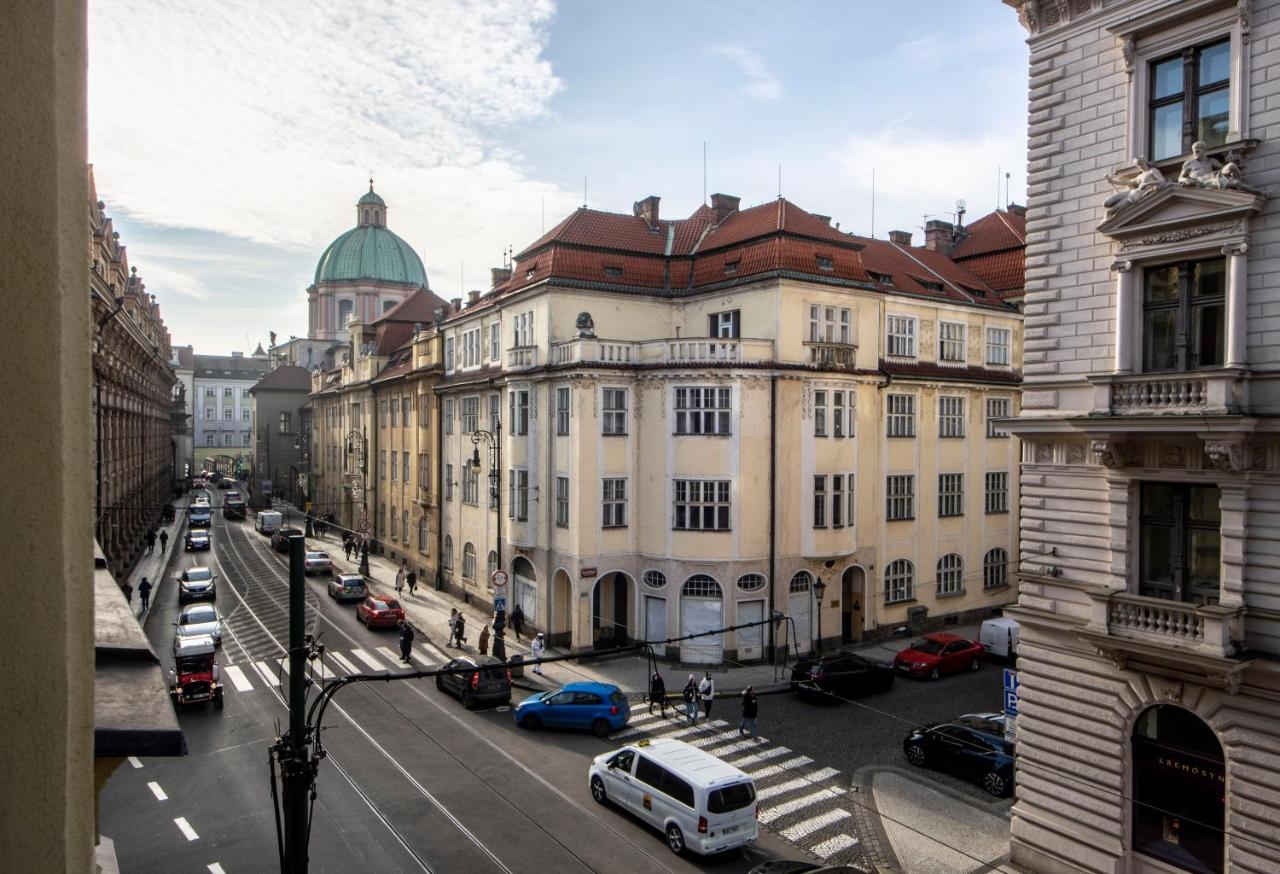 Autentic Apartments Platnerska Prag Eksteriør billede